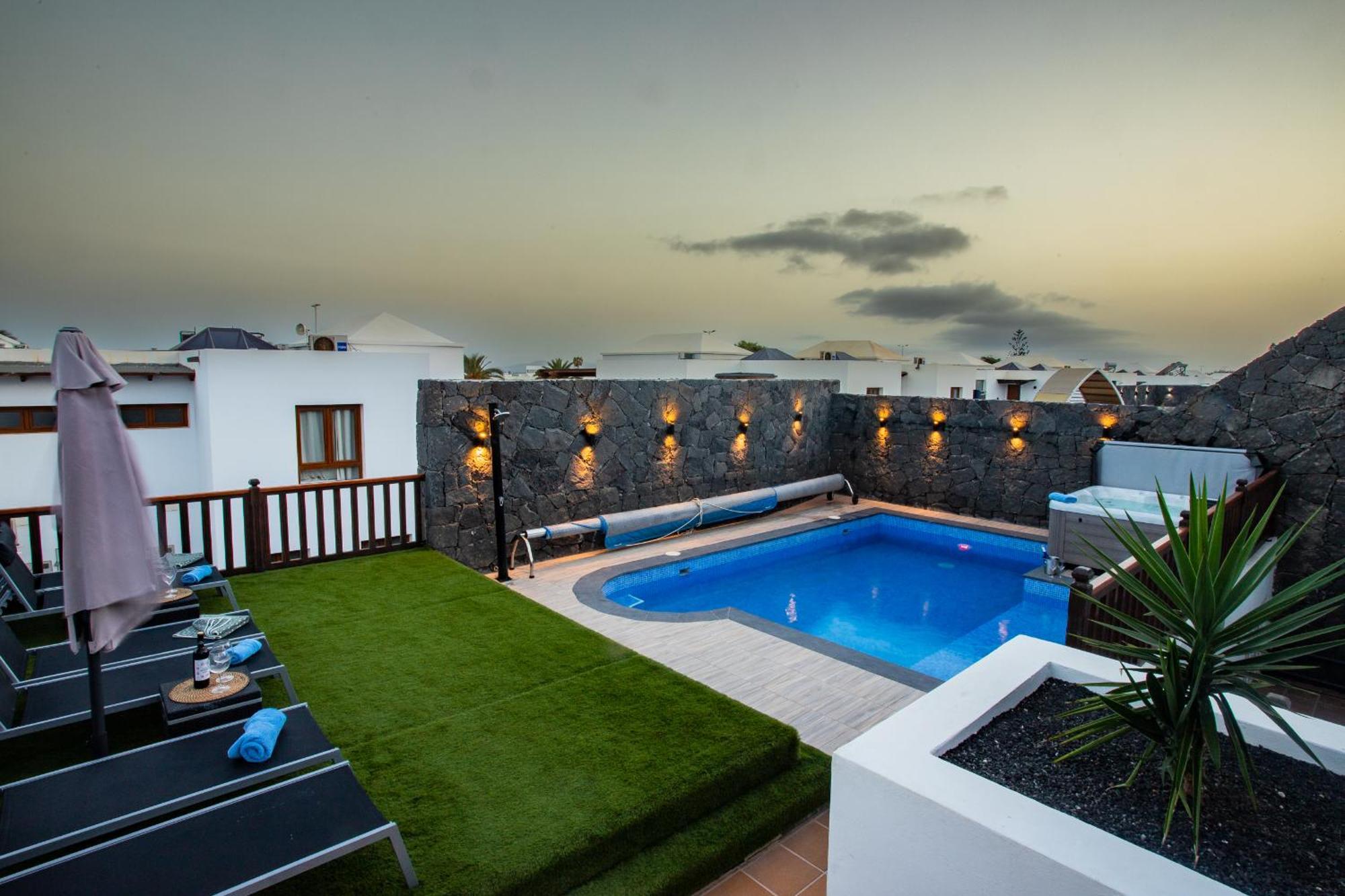 Villa Casa Blanca Playa Blanca  Exterior photo