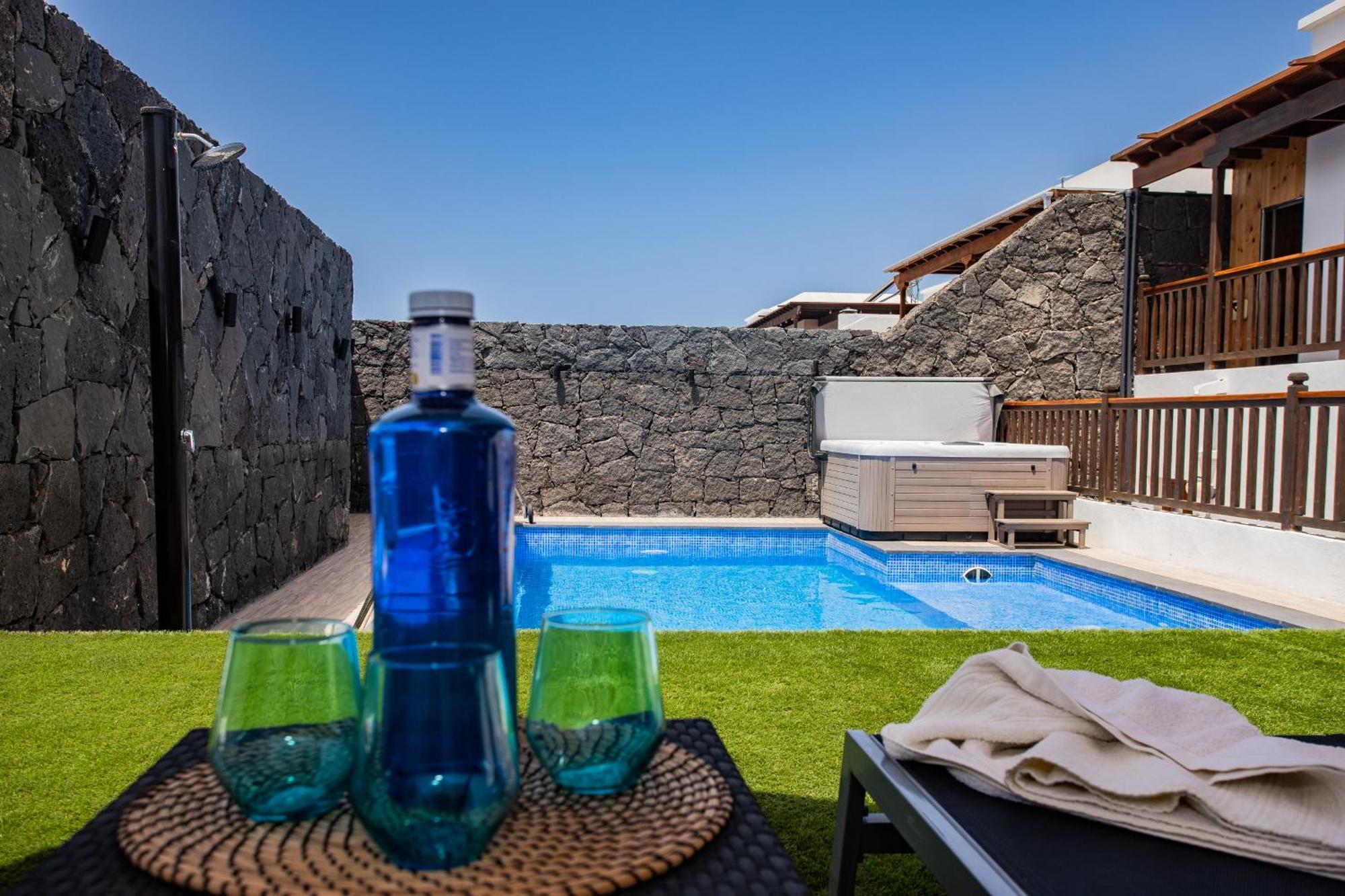 Villa Casa Blanca Playa Blanca  Exterior photo